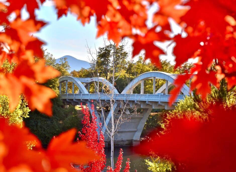 Bear Mountain - Suite 8 Grants Pass Exterior foto